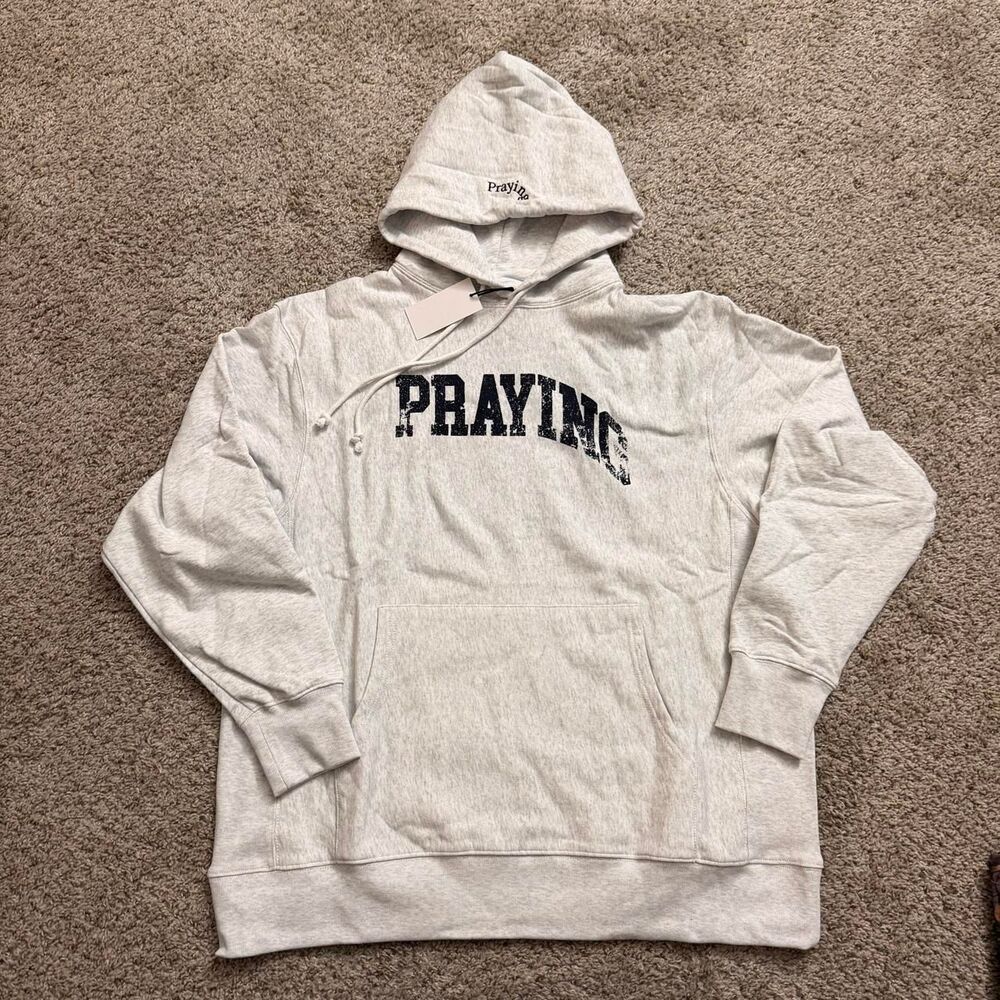 NWT Praying “Perfect Beauty” Graphic Pullover Hoodie Oatmeal Size Large